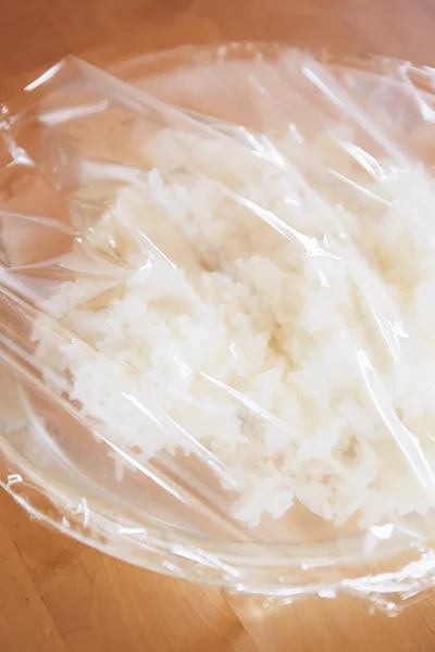ご飯は温めすぎると粘りが出るので注意を