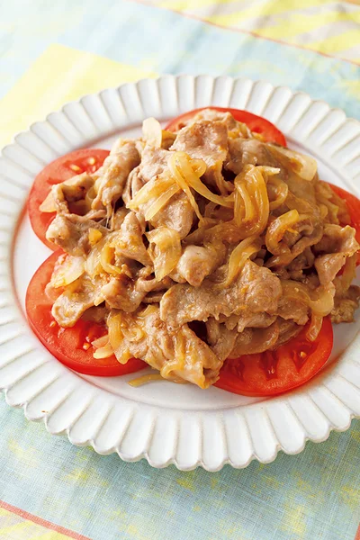 豚肉と玉ねぎのしょうが焼き