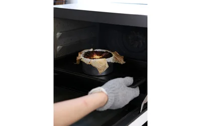 途中で8割ほど焼き色が付いたら下段に下ろす