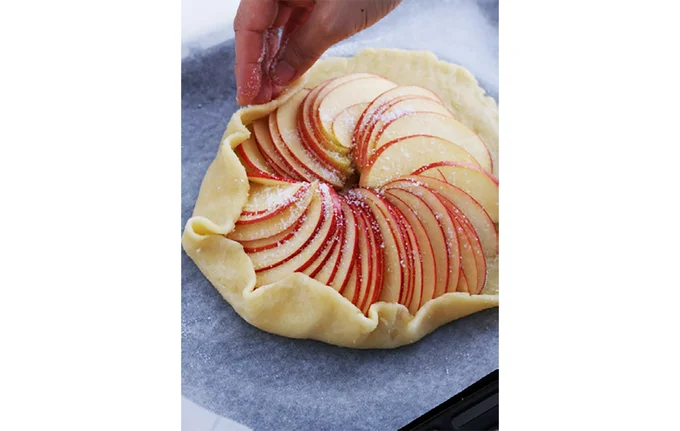 200℃のオーブンで25~30分焼く