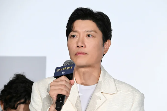 「本当に素晴らしいチームワーク」とヒスンさん。写真は来日記念試写会にて