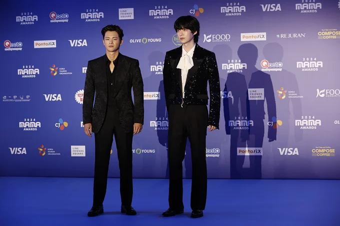 「MAMA AWARDS（Mnet ASIAN MUSIC AWARDS）」に登場したソ・イングクとアン・ジェヒョン撮り下ろし