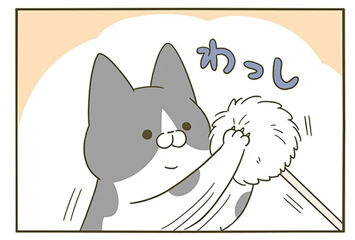 ポワポワな新しいおもちゃを鷲掴み。楽しみたかっただけの猫の悲劇／うちの猫がまた変なことしてる。5（7）