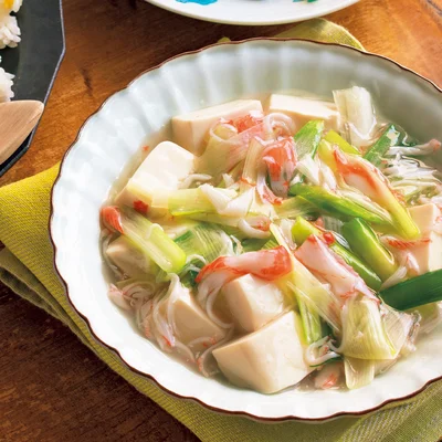 食欲がない日にもおすすめのやさしい味「豆腐とかにかまのとろみ煮」