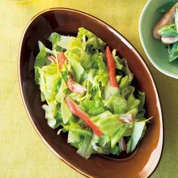 どんなときも「かにかま」が味方！圧倒的な手間いらずサラダ2品