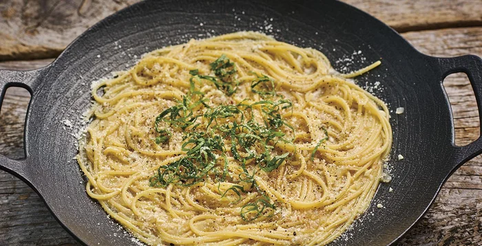 【マルチグリドルで麺料理】にんにく×七味が絶品！「至極のペペロンチーノ」