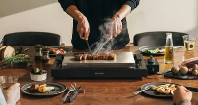 ステンレスホットプレート「BALMUDA The Plate Pro（バルミューダ ザ プレート プロ）」