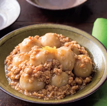 みそが味の決め手!「里いものそぼろ煮」【笠原将弘さんの秋野菜レシピ】