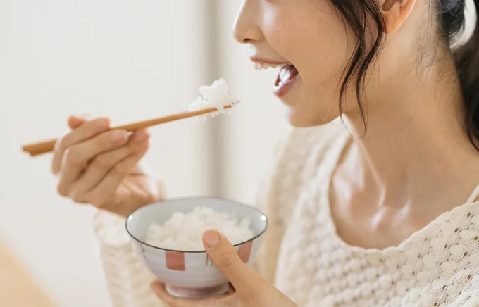 意識的によく噛む