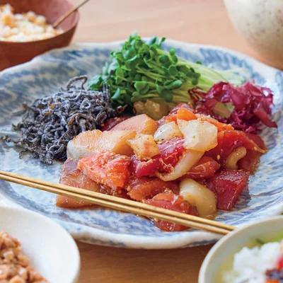 家族みんなで楽しめるバラエティパックで好きな具をチョイスして自分だけのオリジナルお茶漬けが完成！