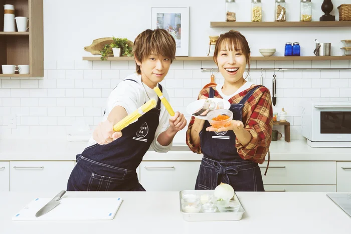 「何で洗ってるの⁉!?」小山姉弟のクリームパスタ作り、爆笑の事件勃発で大荒れ!?