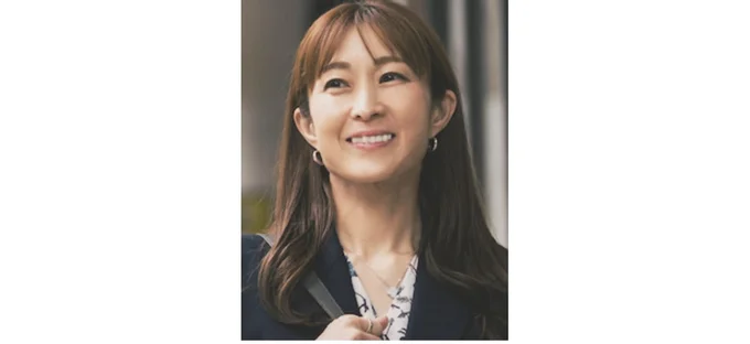 赤工友里さん
