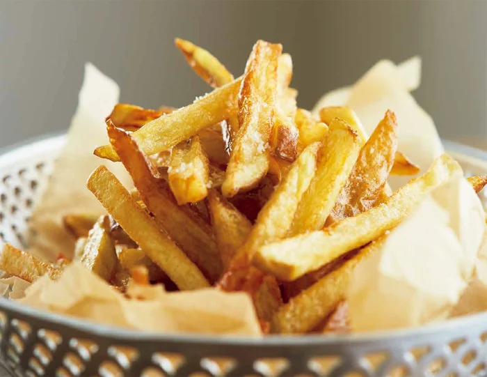 揚げる前のレンチンが決め手。サクサク＆ホクホクの「最強のフライドポテト」