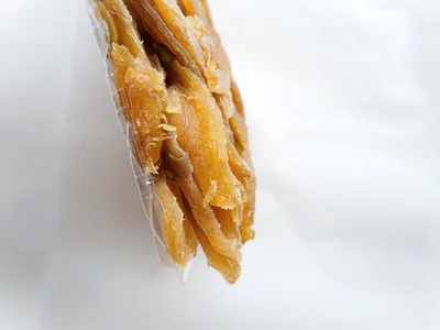 形が不ぞろいでも、高品質な贈答用の切り落としなのでお得感アリ