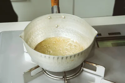 カラメルソースは焦がしすぎに注意！