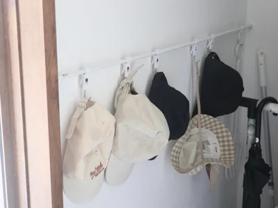 空間の隙間活用！余っている突っ張り棒があったらぜひ試してみて！