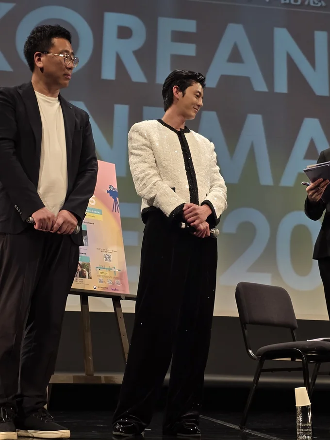 話を区切らず話さないと通訳さんに申し訳ない、と気遣う様子も。優しいお人柄!