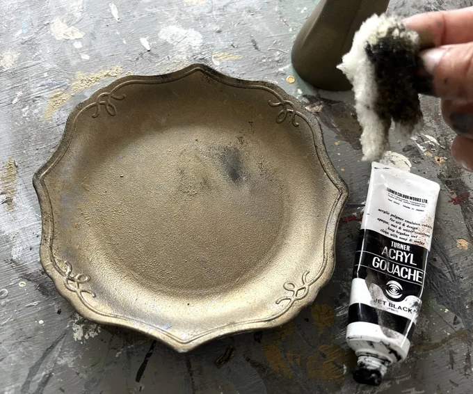 真鍮風ペイントに深みを入れる ▶次は?