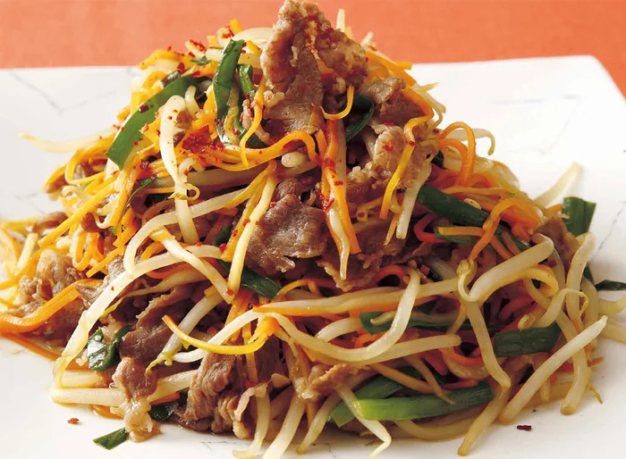 もやし＆牛肉を特製のめんつゆで炒めておいしく！「もやしのプルコギ風」