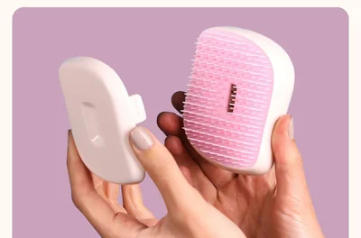 携帯用ヘアケアブラシ