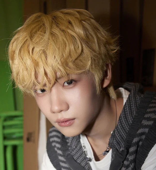 超人気多国籍ボーイズグループ「CLOSE YOUR EYES」で活躍するケンシン