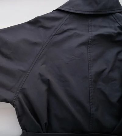 動きやすいトレンチは貴重