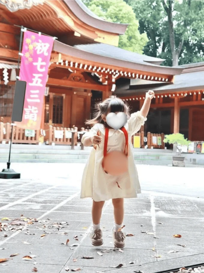 楽しくて集合写真どころじゃない！▶息子さんを妊娠中のマタニティフォト（⇒次へ）