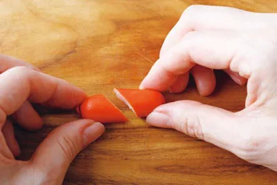 斜め半分にカット