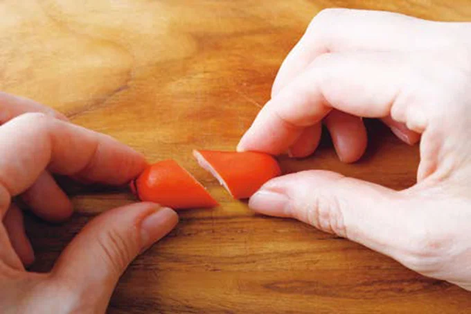 斜め半分にカット