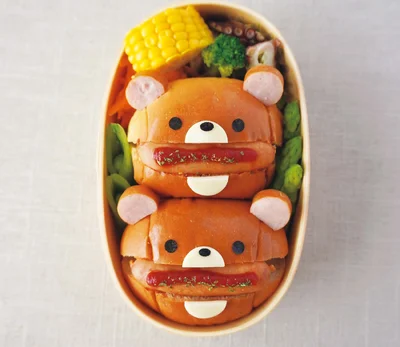 犬のホットドッグ弁当