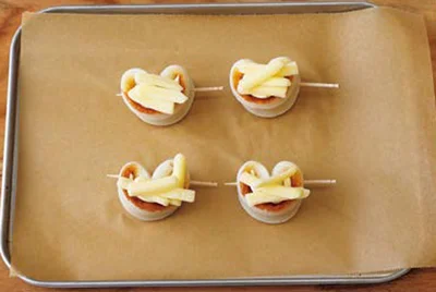 うっすら焼き色がつくまで3～5分焼く