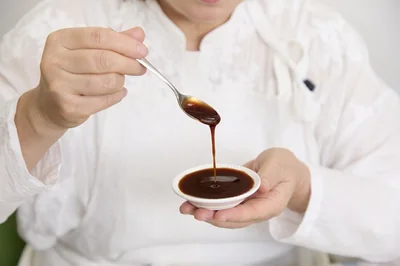 とろっとした「とんかつソース」はサクサク衣との相性が抜群！