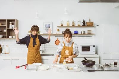 手を上げて「俺はやれることだけ手伝う！」宣言