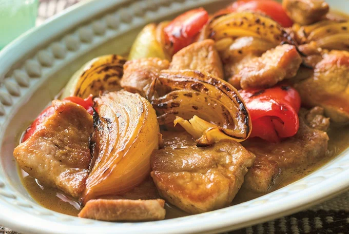 豚肉と玉ねぎのカレーじょうゆ焼き煮込み