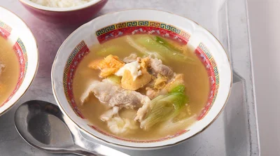 たんぱく質も摂れる！ 炒める手間なし「豚バラと卵のふんわり二層スープ」