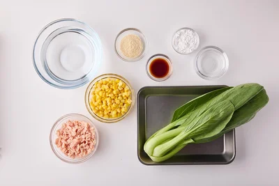 ひき肉は最初に炒めてうまみを引き出す