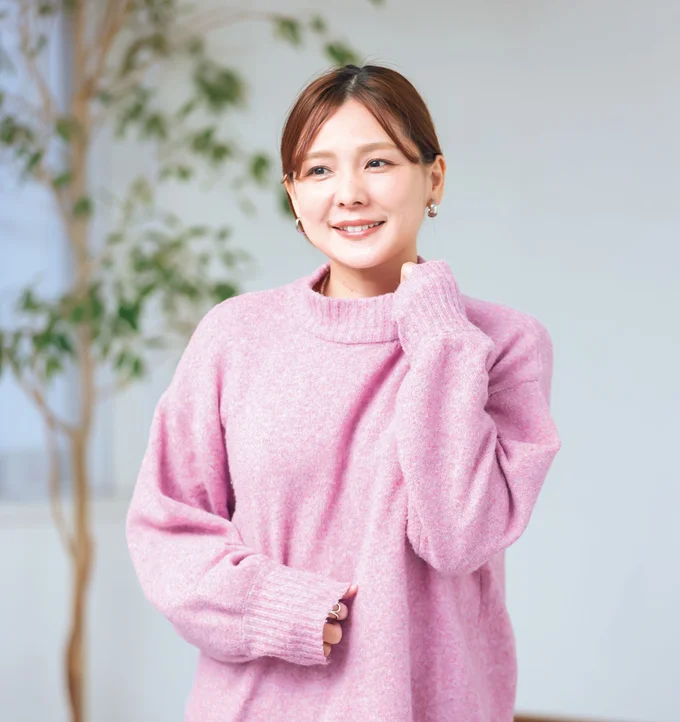 なめらかで、とにかく着ごこちがいいですね。トップスに響きにくい生地というところもお気に入りです