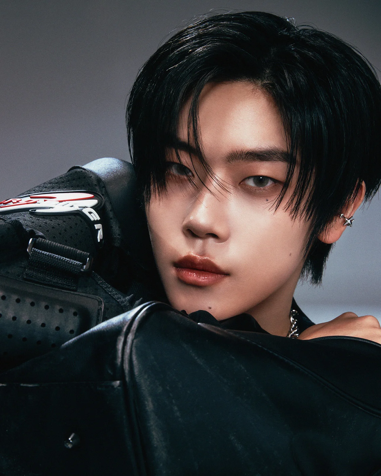 大注目の【CLOSE YOUR EYES】ミニアルバム『blackout』リリース記念