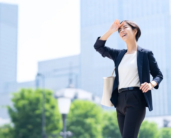  通勤や買い物のときは大股早歩きを