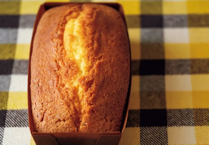 仕上がりはふんわり軽やか。ホットケーキミックスで作る「パウンドケーキ」