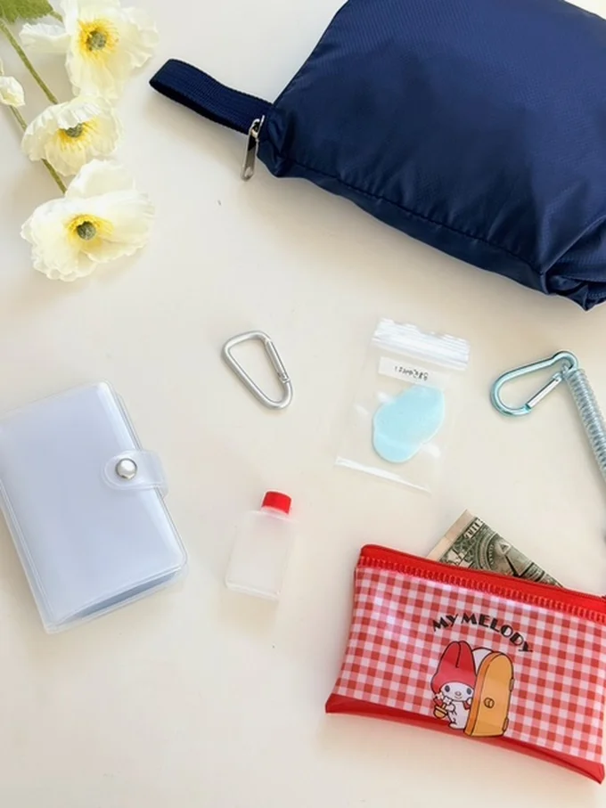 100円アイテムを使って初1人海外旅行に