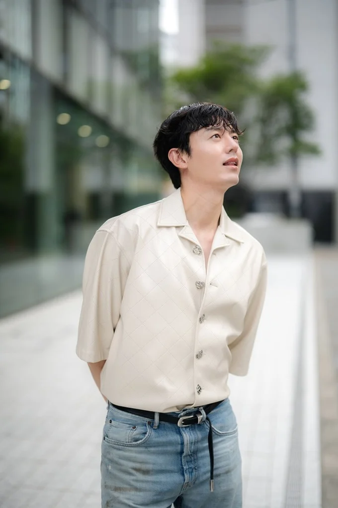 日本がお好きだそうで、よく遊びにも来ているそうです（▶次へ）