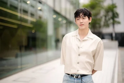 眼差しが素敵すぎるジフンさん（▶次へ）