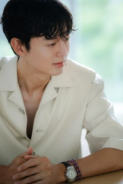 とにかく優しい話し方や雰囲気が印象的（▶次へ）