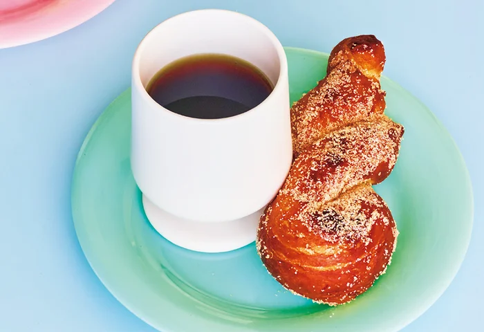 【韓国人オッパ セミのレシピ】ふんわりもっちり、韓国の国民的おやつ「ねじりドーナッツ」