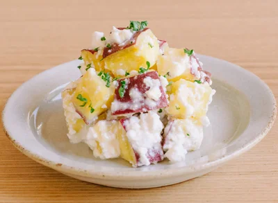 チーズとおいもの相性ぴったり「さつまいものデリ風」