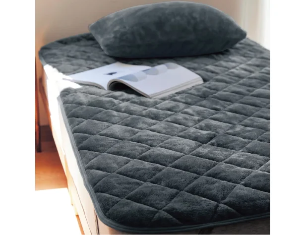 あったかなめらかな敷きパッド