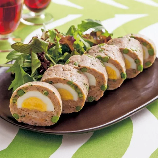 簡単なのに豪華見え！ 今年のクリスマスはレンチンレシピ「レンジミートローフ」を作ろう
