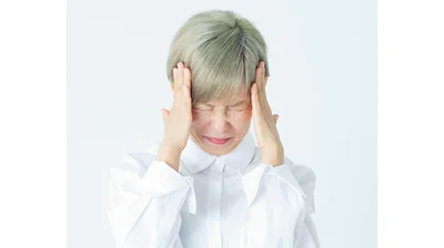 【お悩み】コンシーラーを重ねづけしてもシミが隠せず、カピカピに！