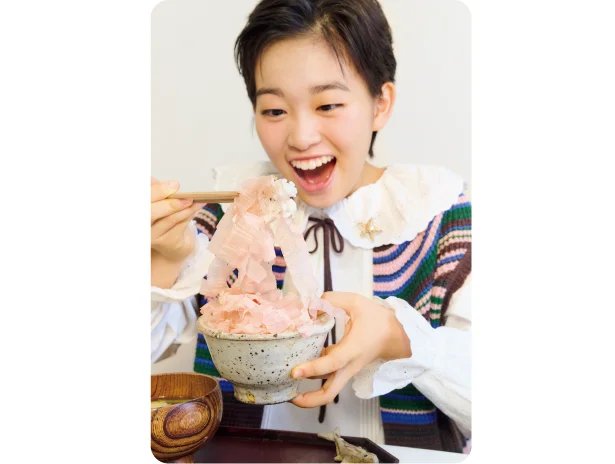 お釡で炊いたご飯は、お焦げもあって最高！